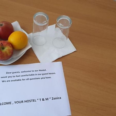 Hostel T&M 泽尼察 外观 照片